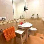 Apartment Red Surf