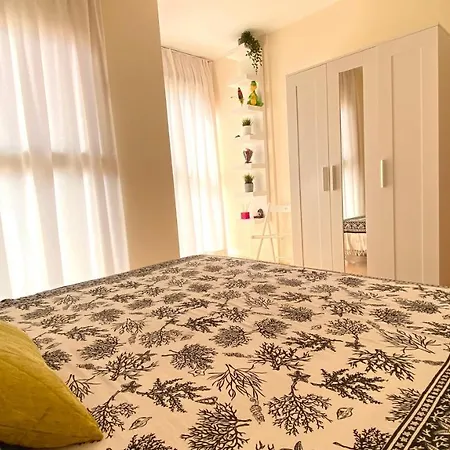 Red Surf Apartment *